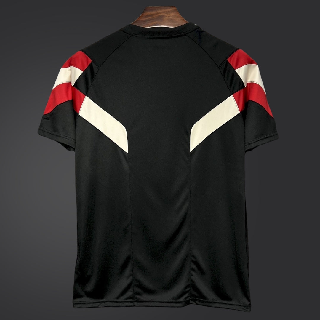 MNU Red Devil Training Fan Version