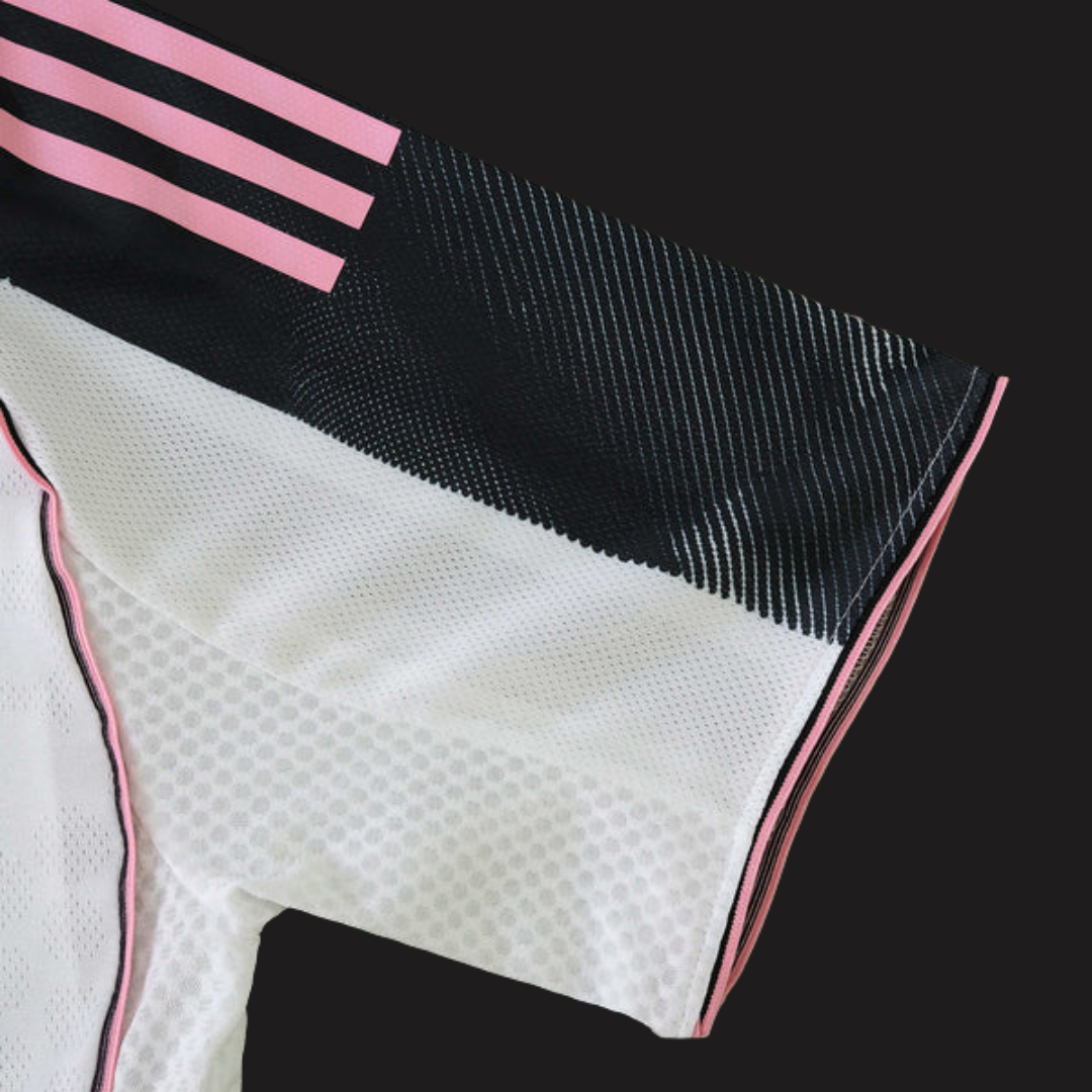 Juventus Home 25-26 Player Version