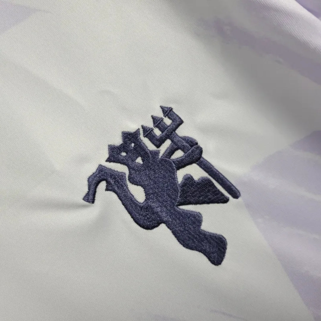 MNUT Away 25-26 Fan Version