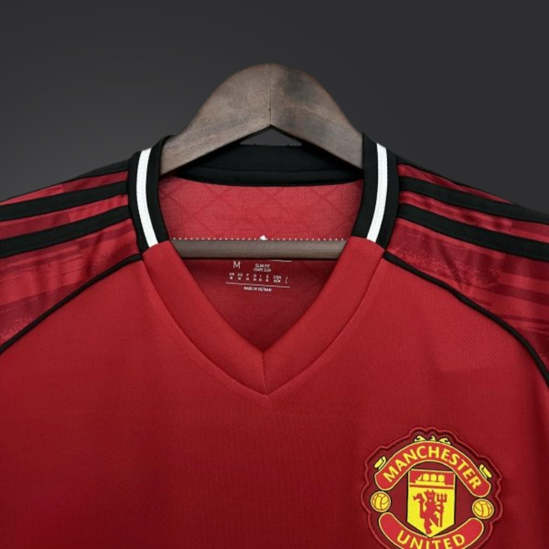 MNUT Home 25-26 Fan Version