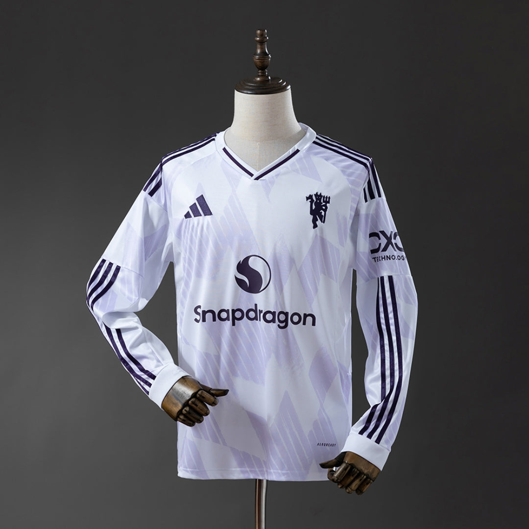 MNU Away 25-26 F/S Fan Version