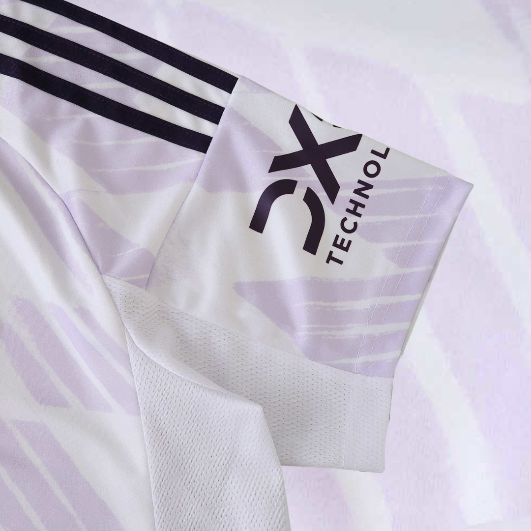 MNU Away 25-26 Fan Version