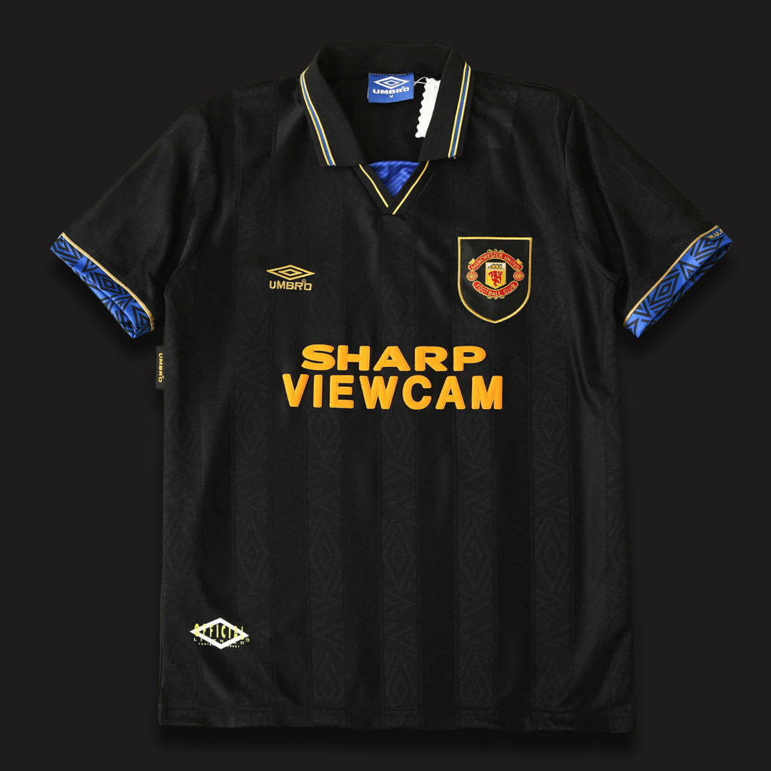 MNU Away 1993-94 Retro