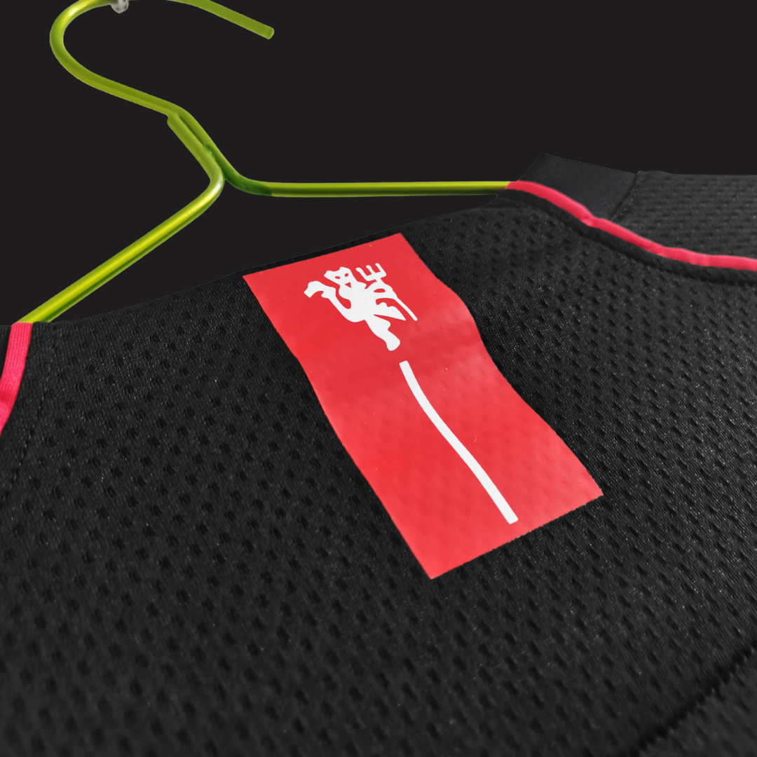 MNU Away Full Sleeves 2007-08 Retro ( Black )