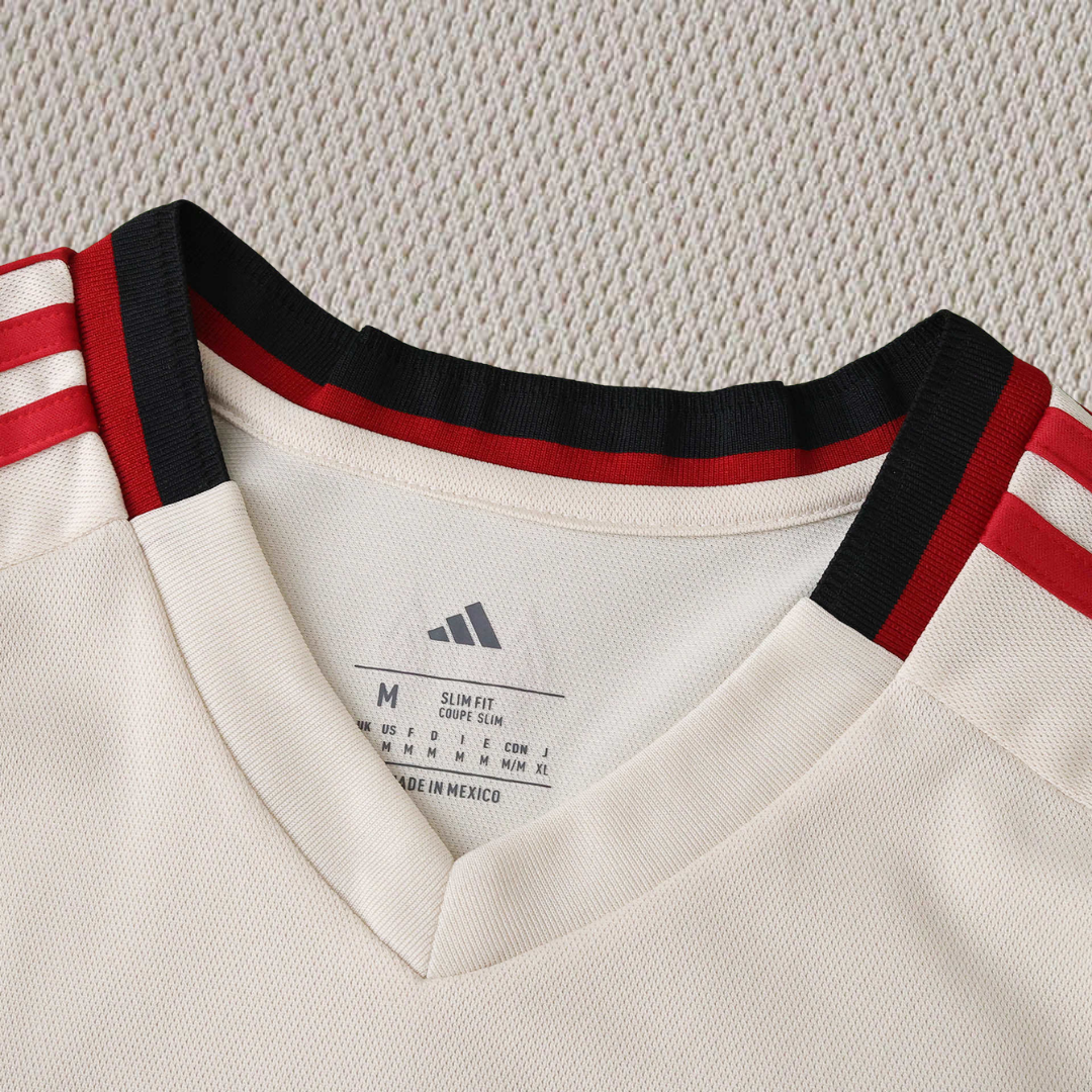 LVP Away 25-26 Fan Version