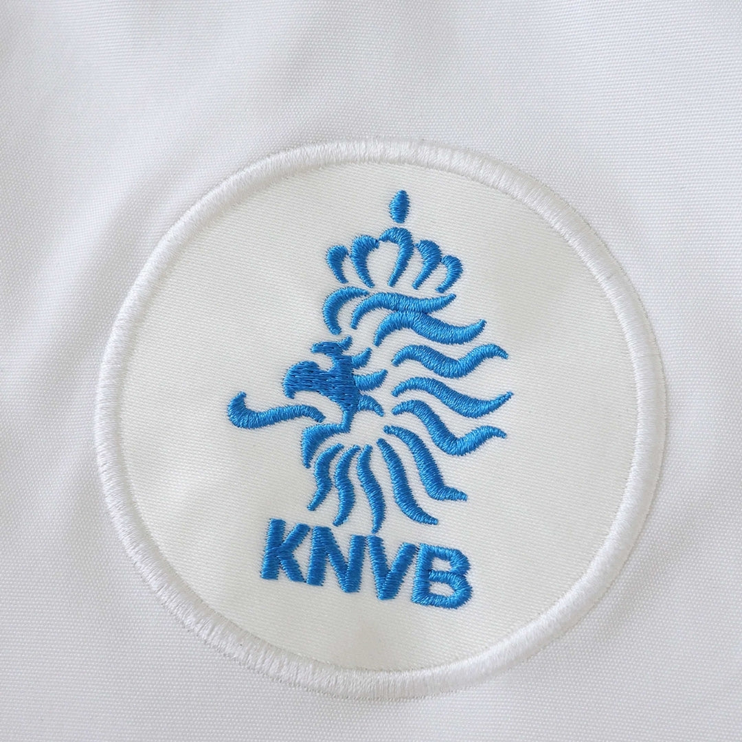 NET White 25-26 Windbreaker