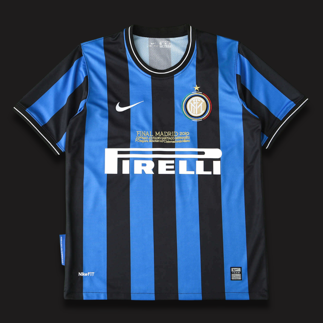 INT MIL Home 2009-10 Retro