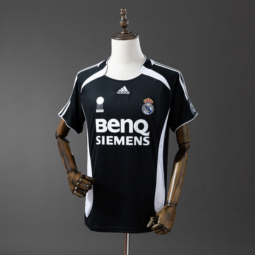 Real Madrid Away 2006-07 Retro