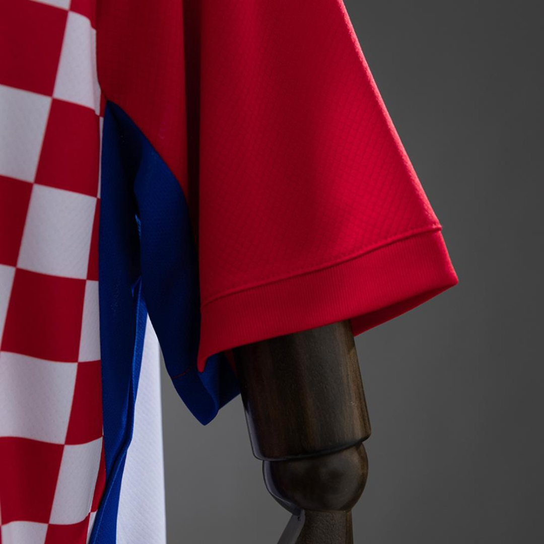 CROA Home WC 26 Fan Version